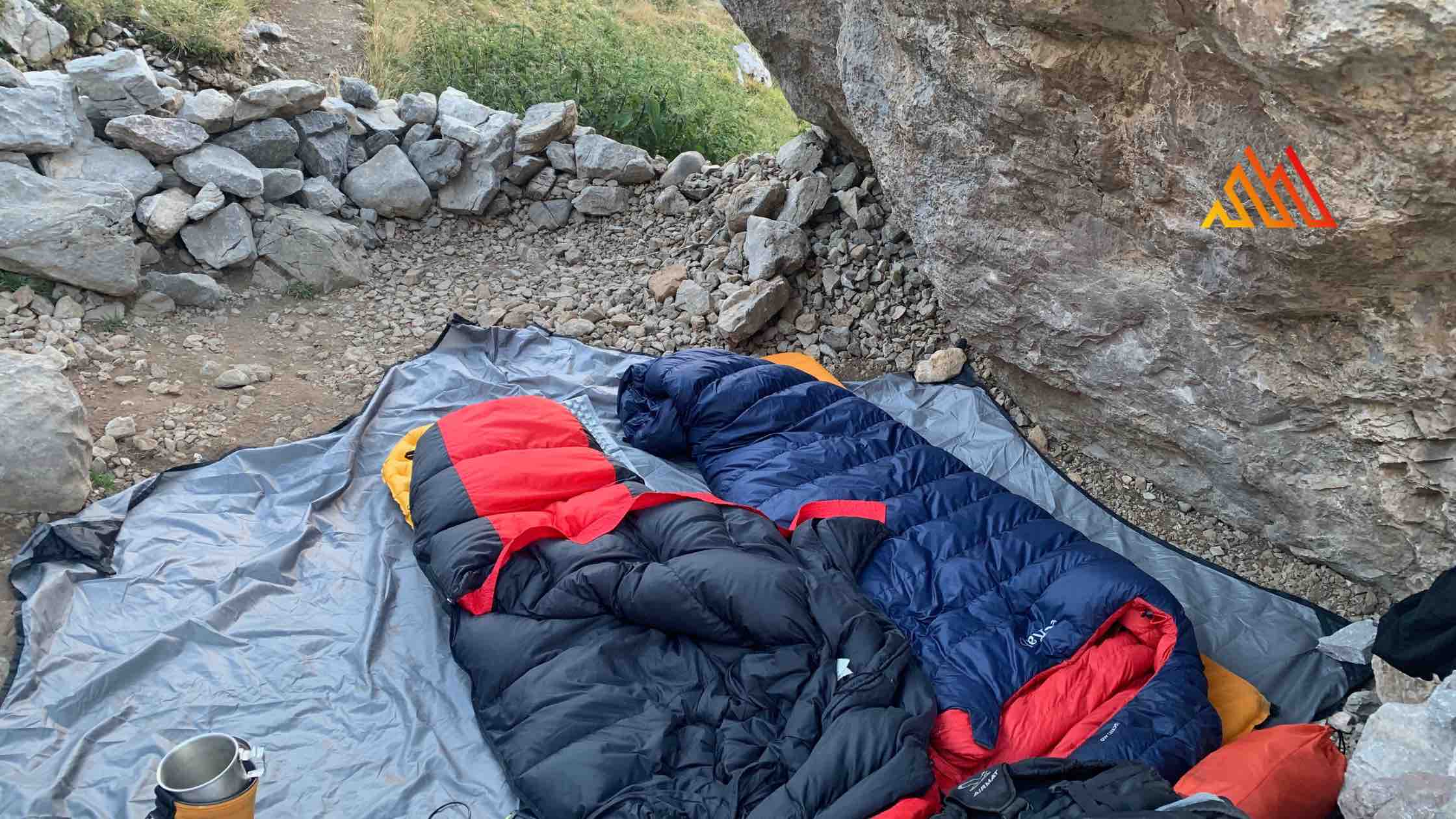 toldo tarp para vivac como suelo de trekking